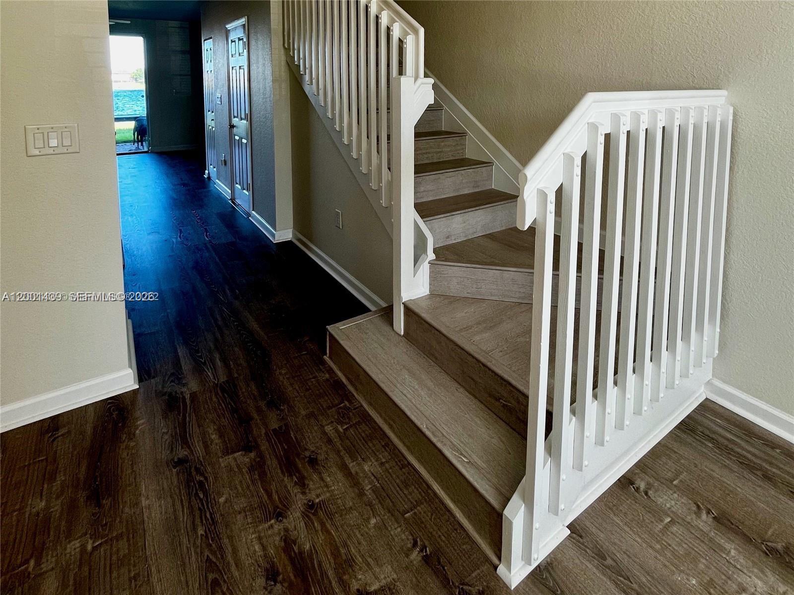 THE SHORES CONDO NO 3 - Residential Lease