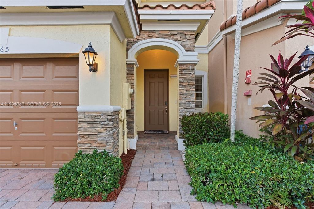 Photo of 165 Emerald Creek Ter, Plantation, FL 33325 (MLS # A11935640)