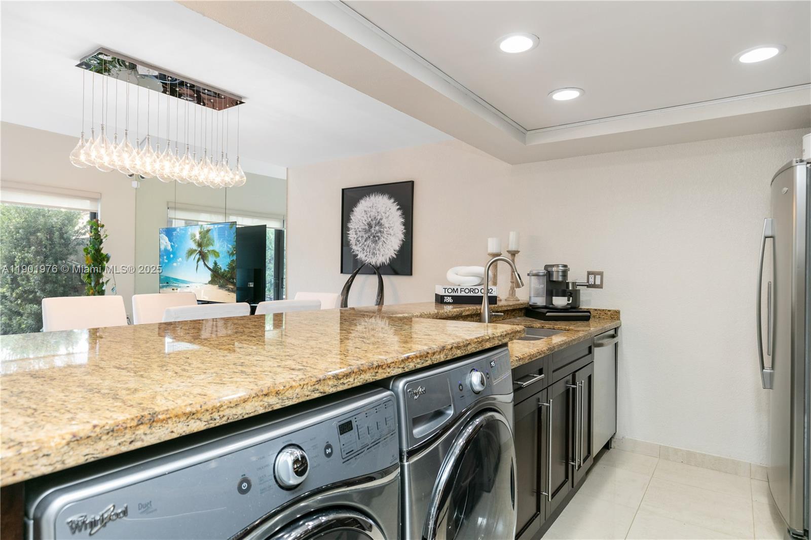 CALUSA POINT - Residential Lease