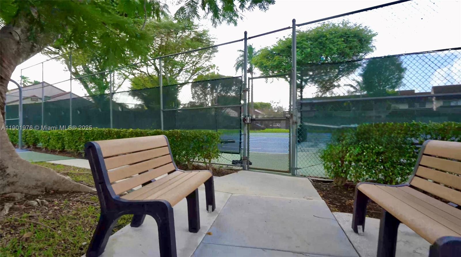 CALUSA POINT - Residential Lease