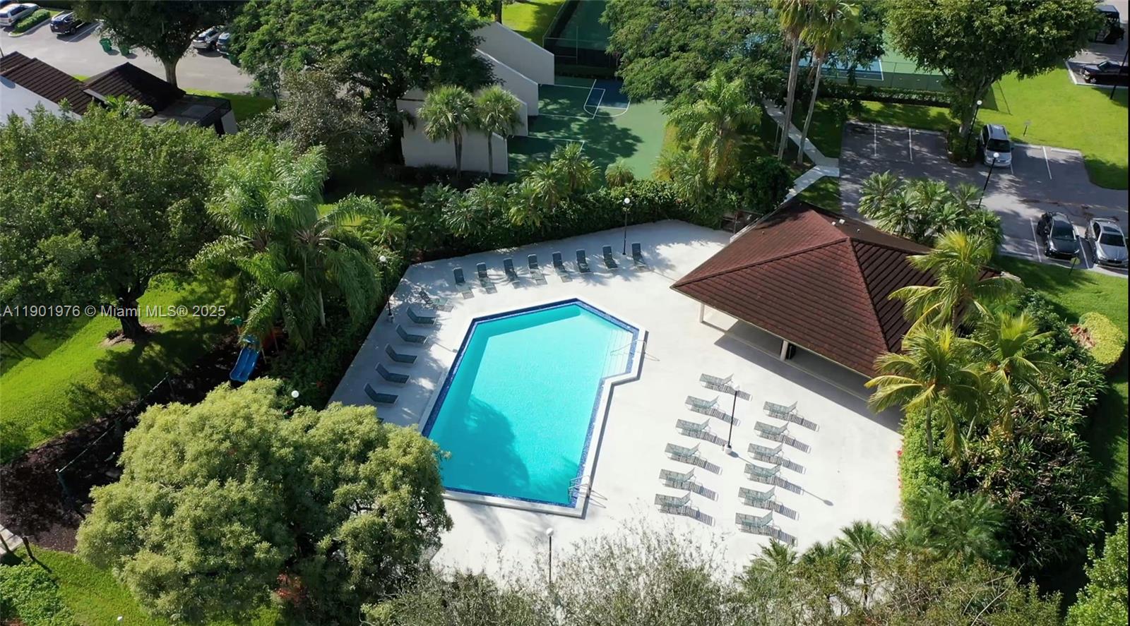 CALUSA POINT - Residential Lease