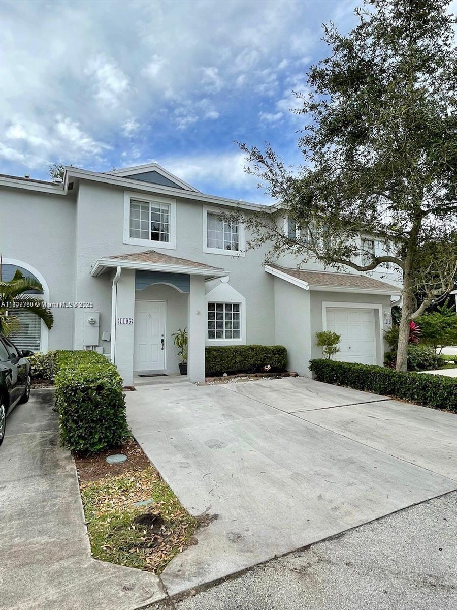 Beautiful and very well located two story Townhouse in the heart of Deerfield Beach. Close to mayor highways. 3 bedrooms and 2 1/2 baths. Stainless steel appliances, granite countertops kitchen, tile floors. Great family oriented community with lots of amenities, 2 clubhouses, 2 amazing pools, 2 playgrounds, tennis, volleyball and basketball courts, fitness center.