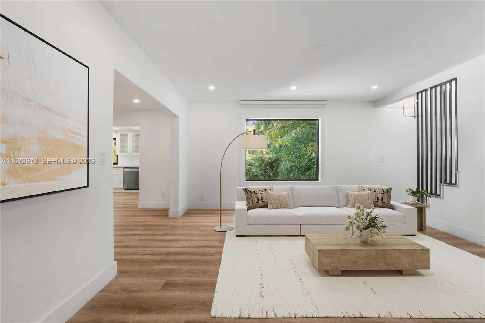 ROYAL PALM VILLAS - Residential