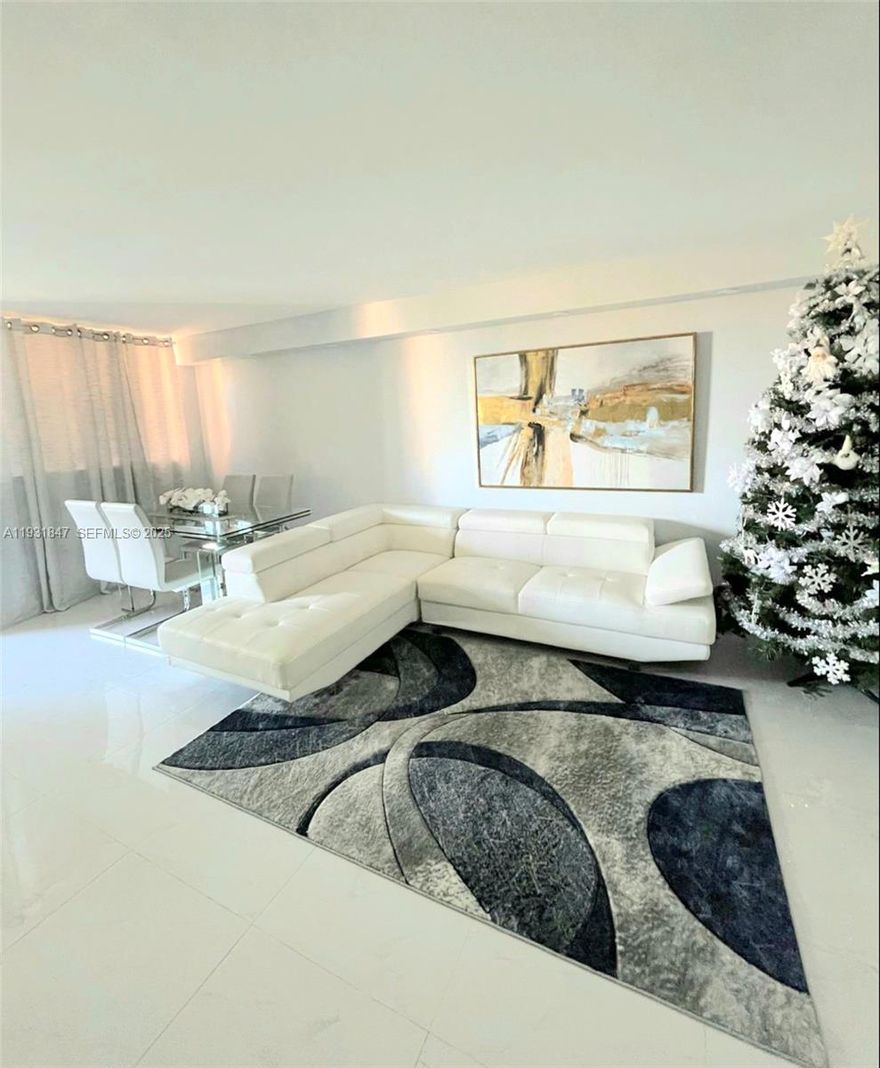 You just found the PERFECT condo that is 100% REMODELED! It is a beautiful spacious 2 bedroom 2 bath dream home with all of the upgrades you can Imagine. Chef's Kitchen, built in fireplace, Spacious bedrooms and bathrooms. Have to see it to believe it! This open floor plan condo is a sight to see. Please call listing agent for showings. Can't wait to show it to you!