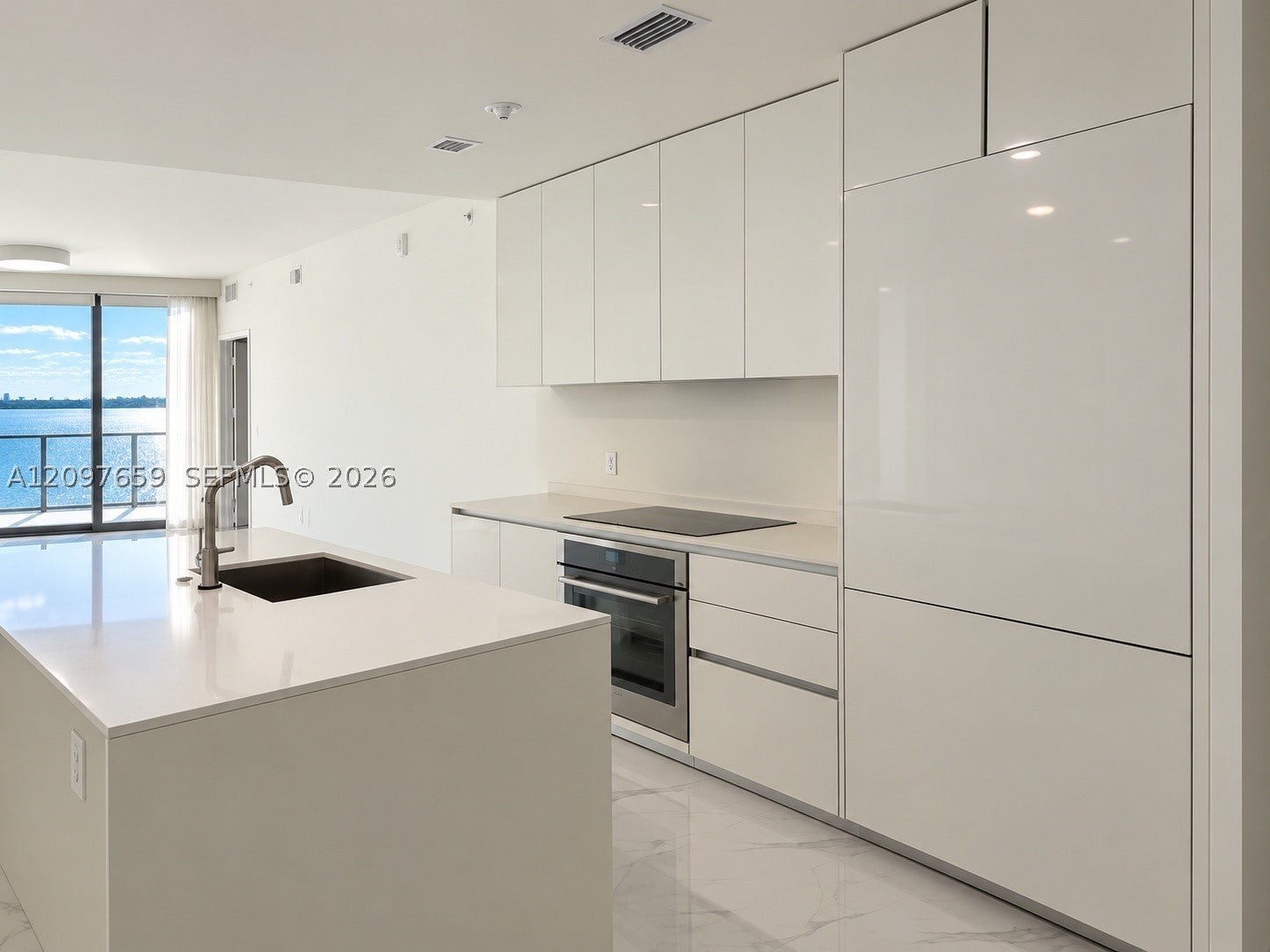 700 NE 24th St 1204