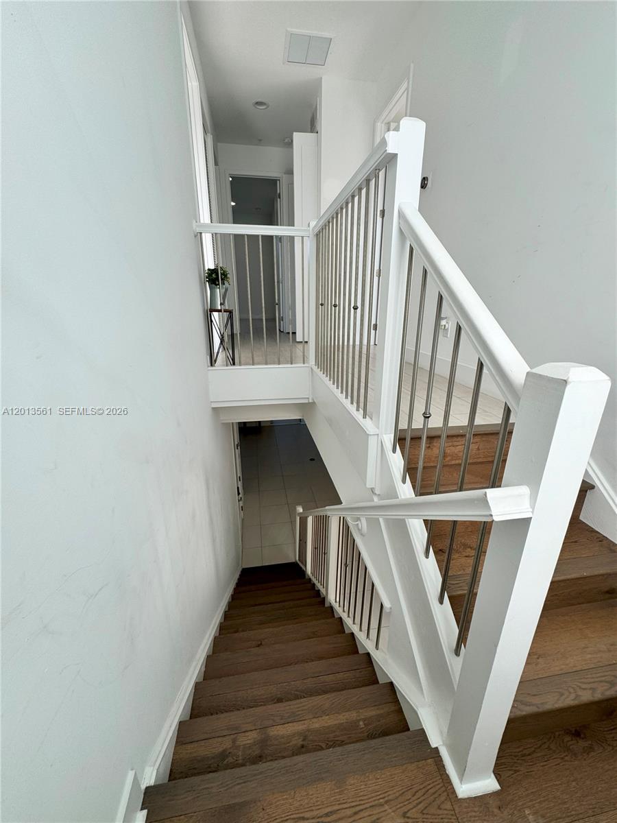 CT INDUSTRIAL PLAT - Residential Lease