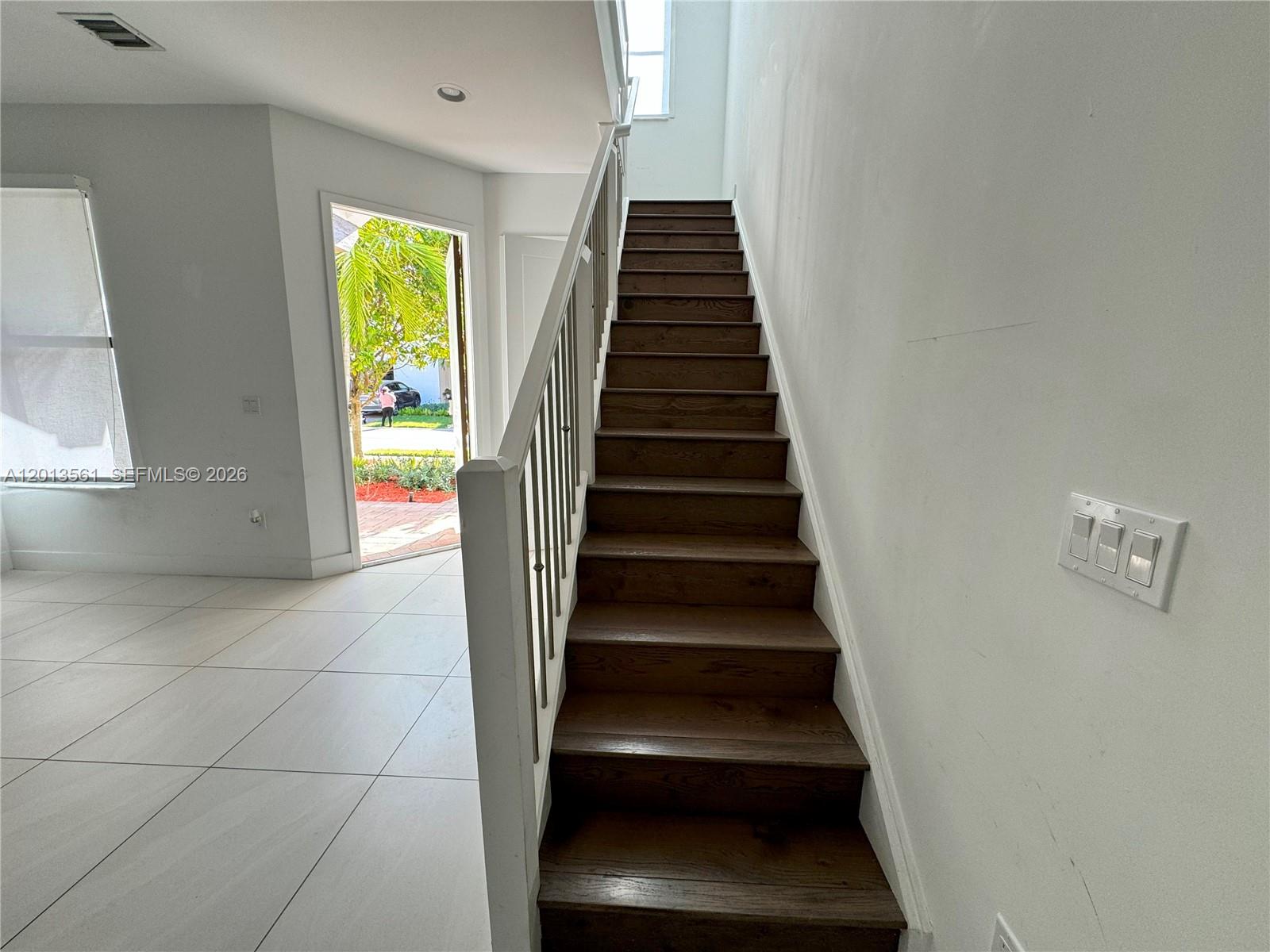 CT INDUSTRIAL PLAT - Residential Lease