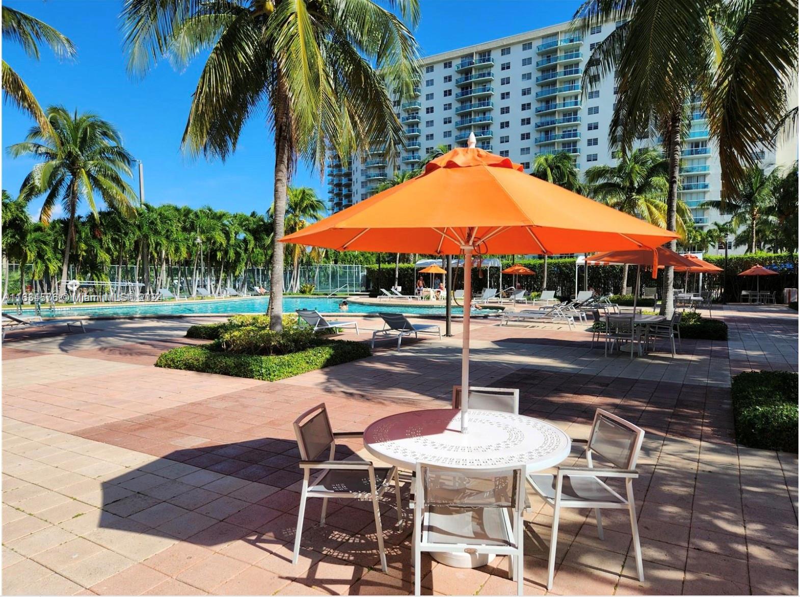 OCEANVIEW BUILDING B COND - Residential