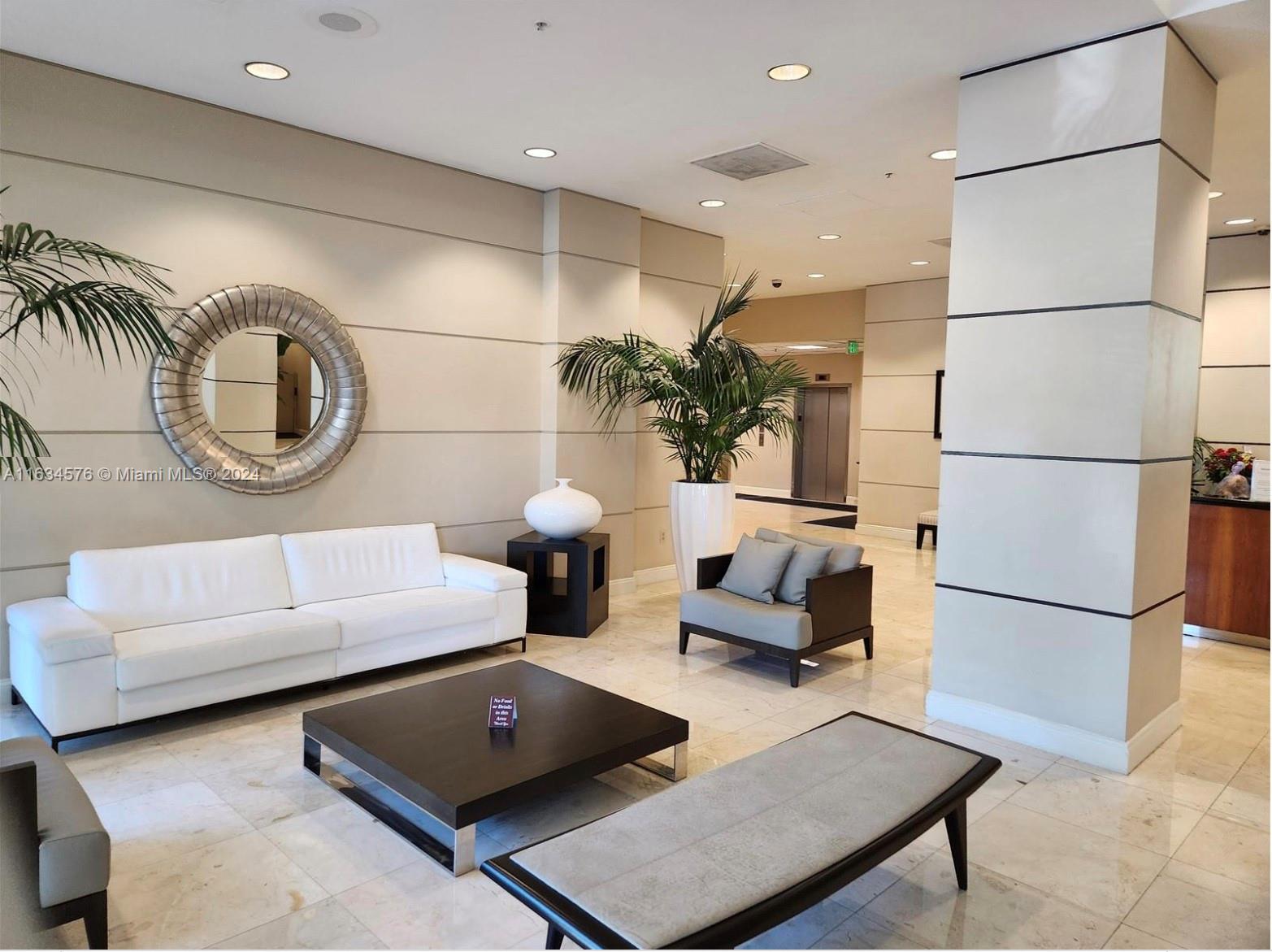 OCEANVIEW BUILDING B COND - Residential