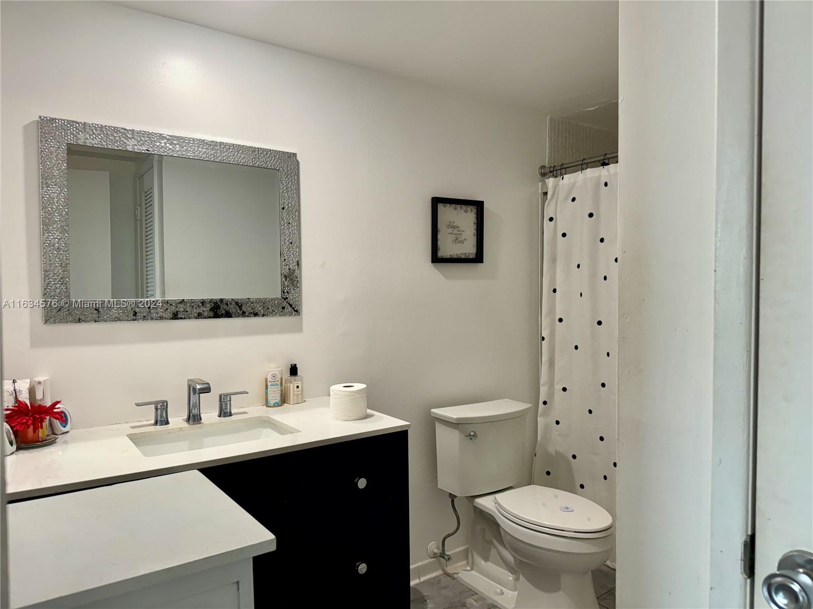 OCEANVIEW BUILDING B COND - Residential