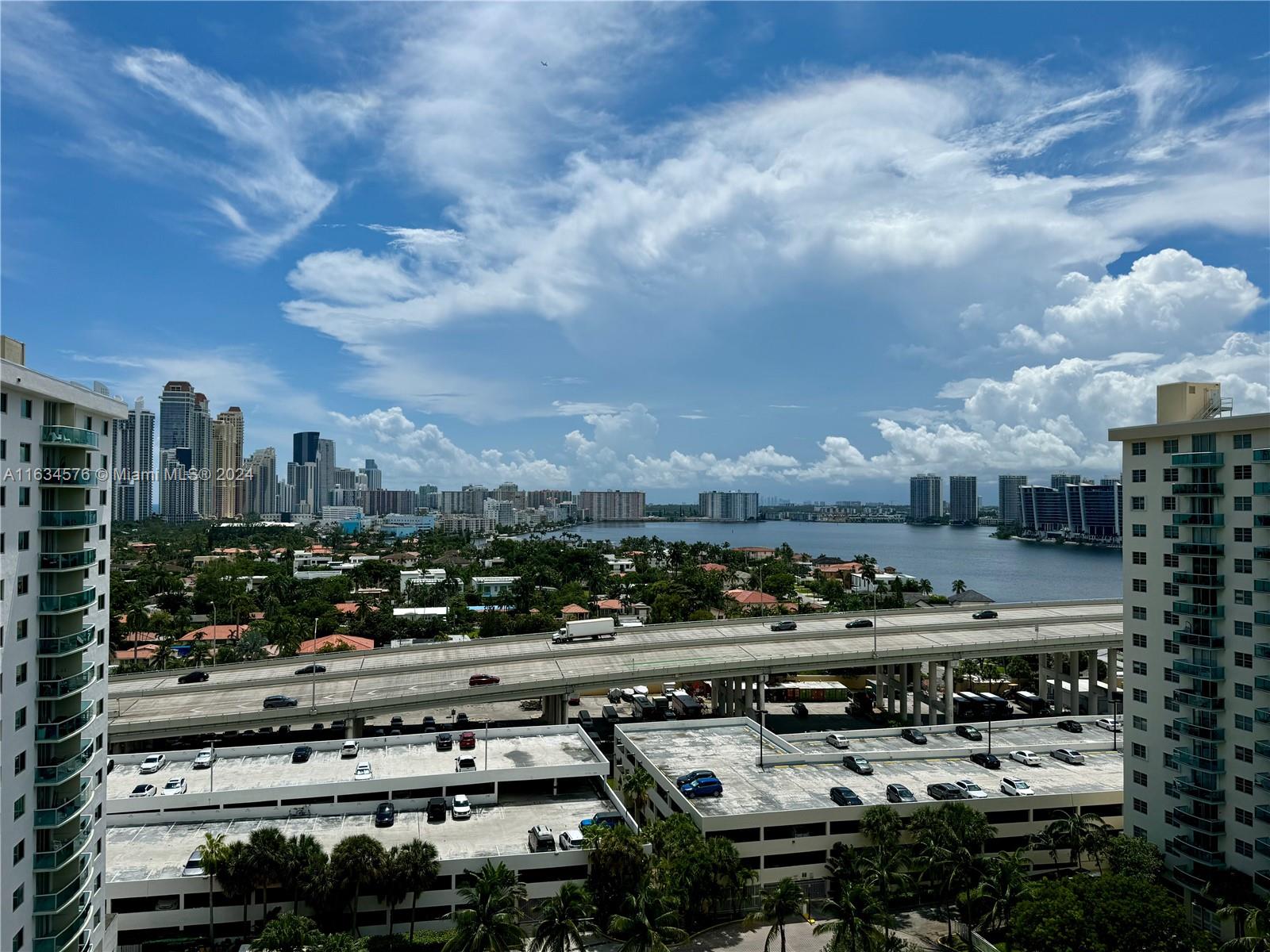 OCEANVIEW BUILDING B COND - Residential