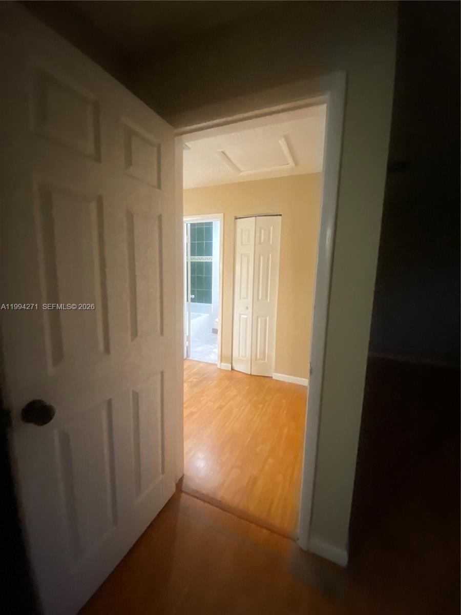 COLONIES CONDO - Residential