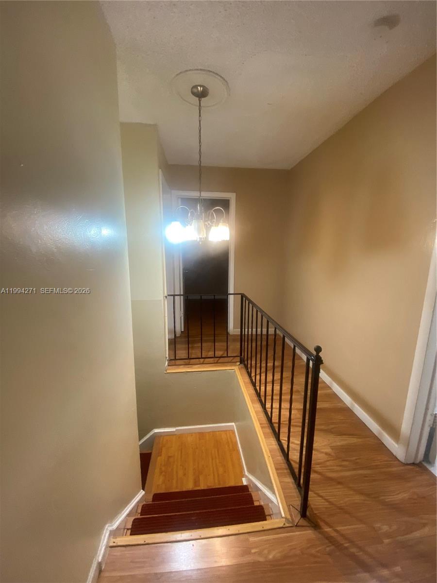 COLONIES CONDO - Residential