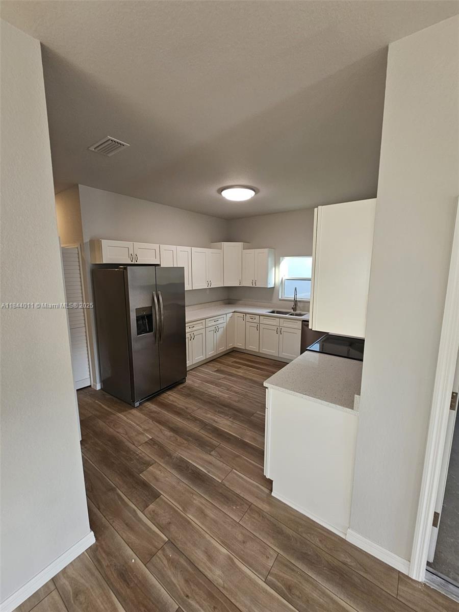 Las Villas at Kenilworth - Residential Lease