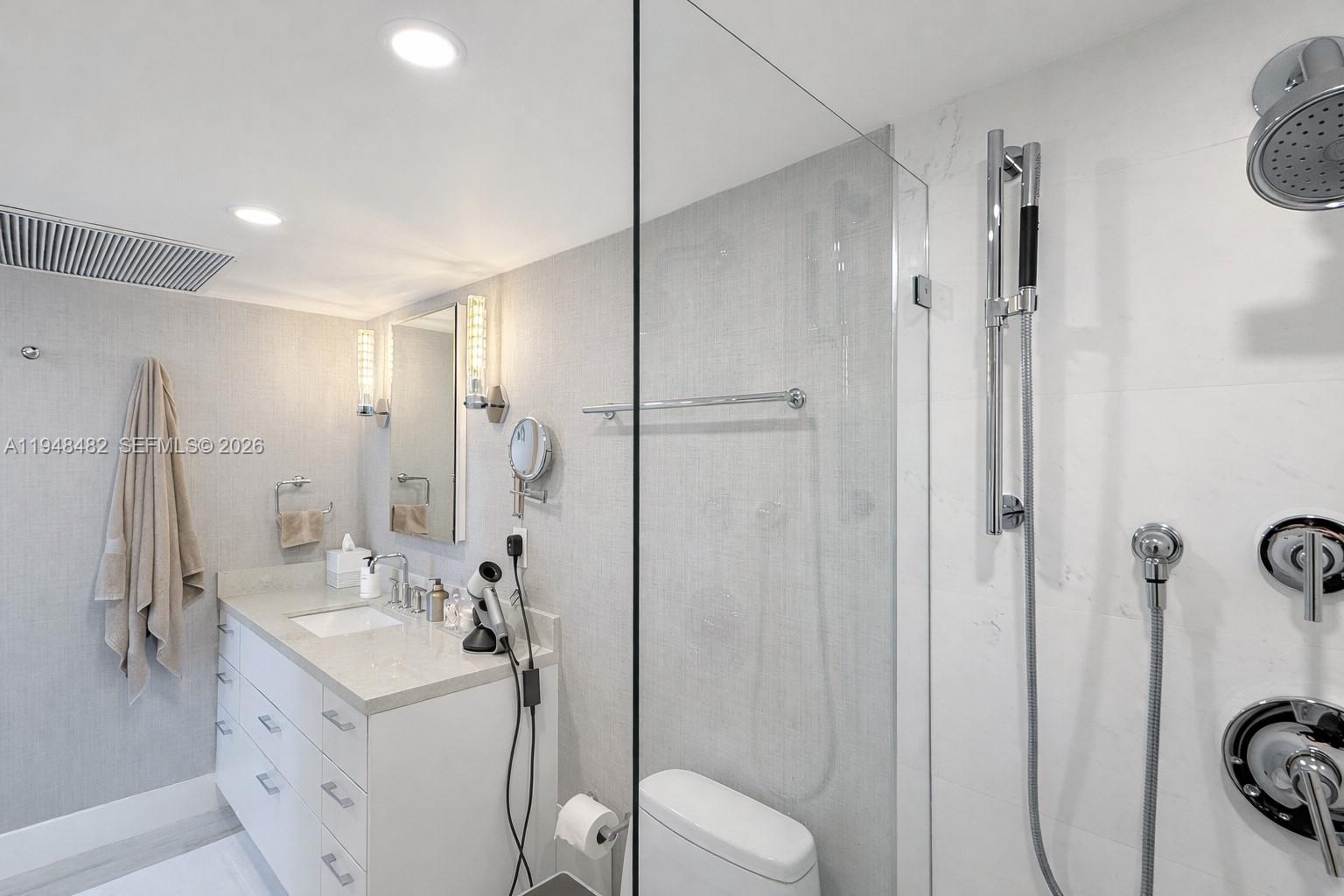 PARKER PLAZA CONDO ESTATE - Residential