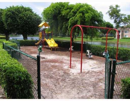 ST ANDREWS CONDO - Residential