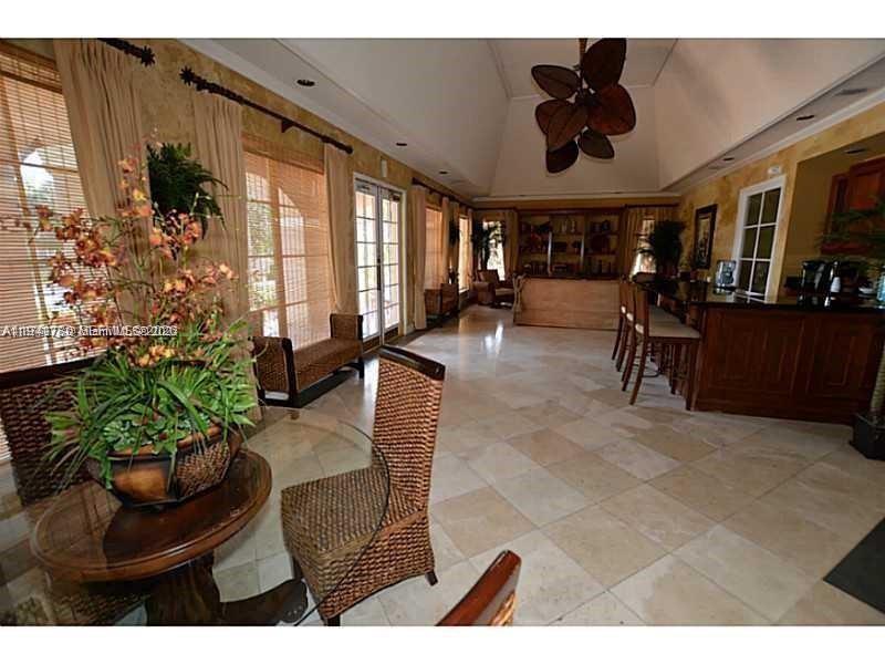 ST ANDREWS CONDO - Residential