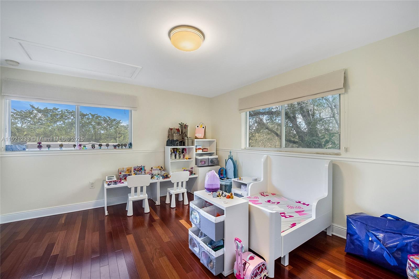 PALMETTO DUPLEXES - Residential Lease