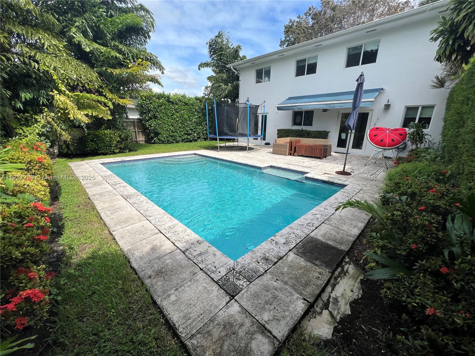 PALMETTO DUPLEXES - Residential Lease