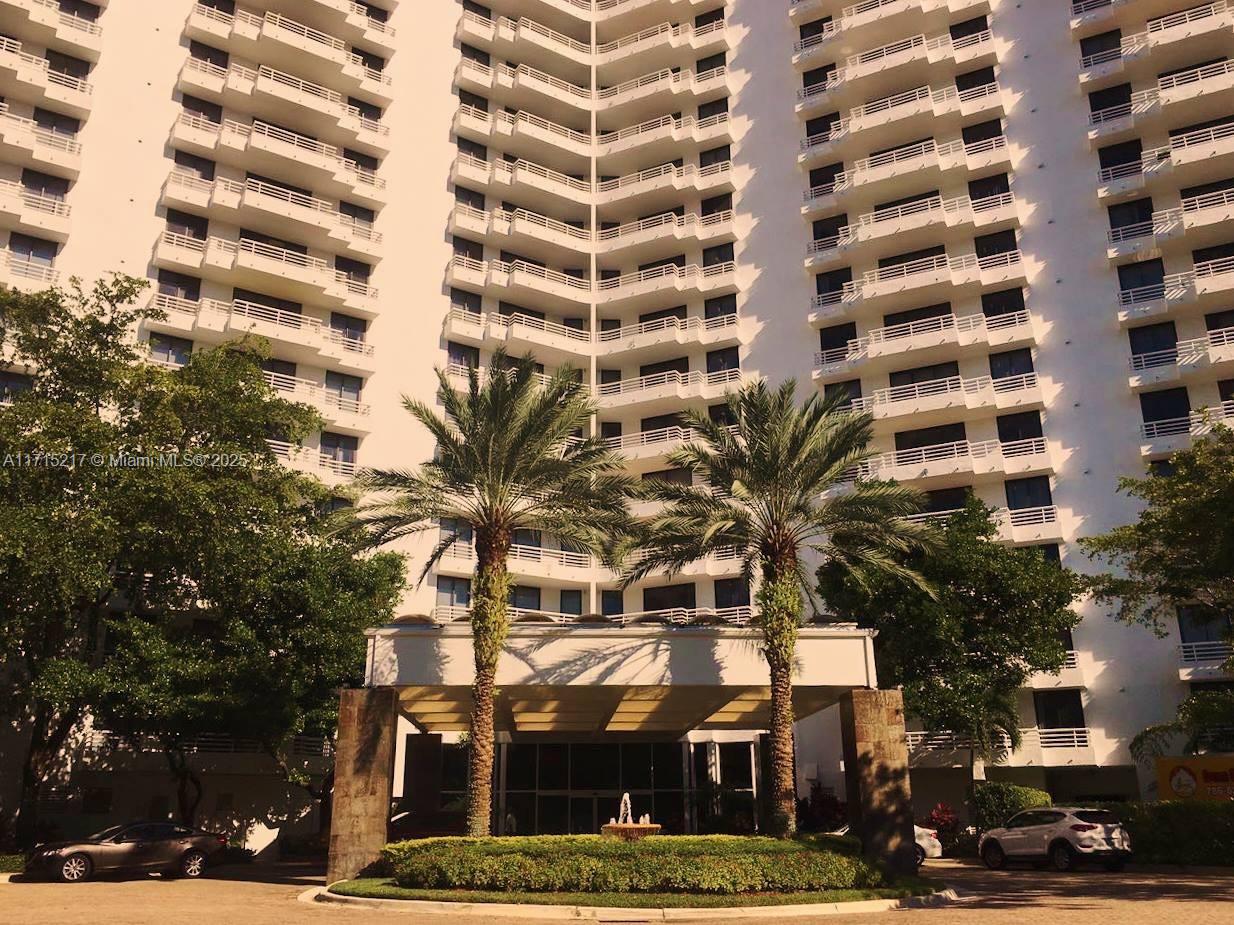 PARC CENTRAL AVENTURA EAS - Residential