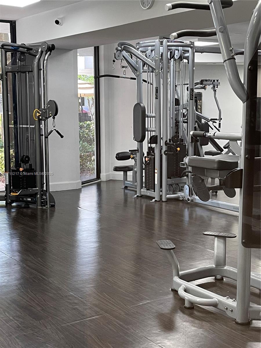 PARC CENTRAL AVENTURA EAS - Residential