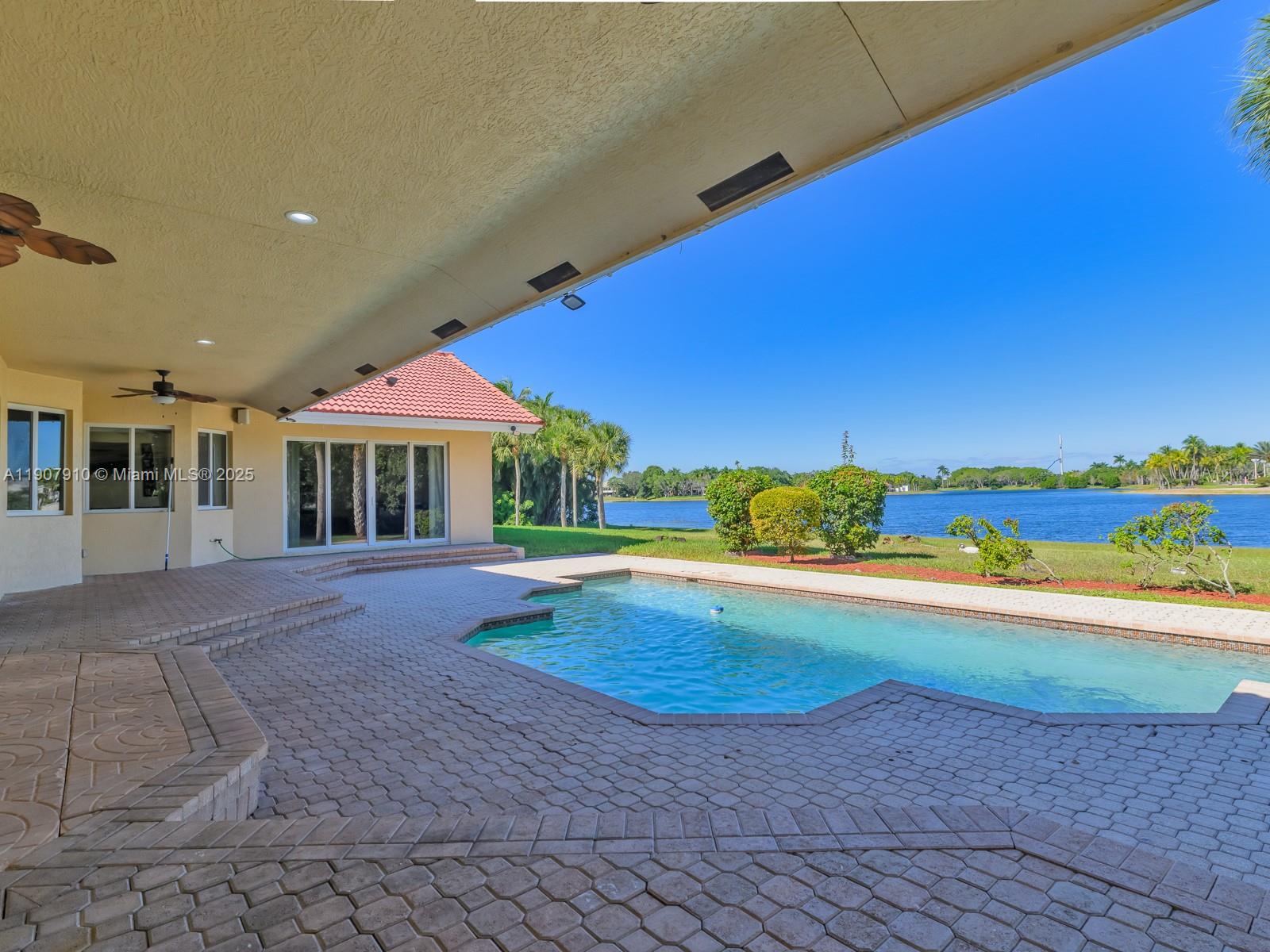 WINDMILL RANCH ESTATES - Residential