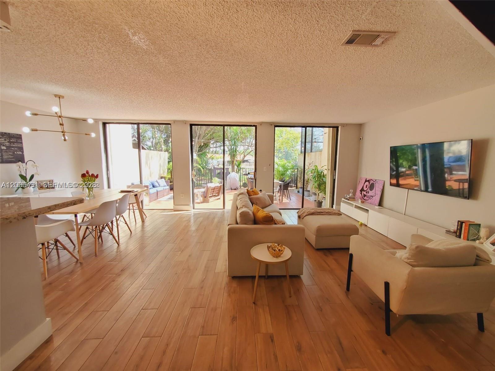 3619 Torremolinos Ave C-112