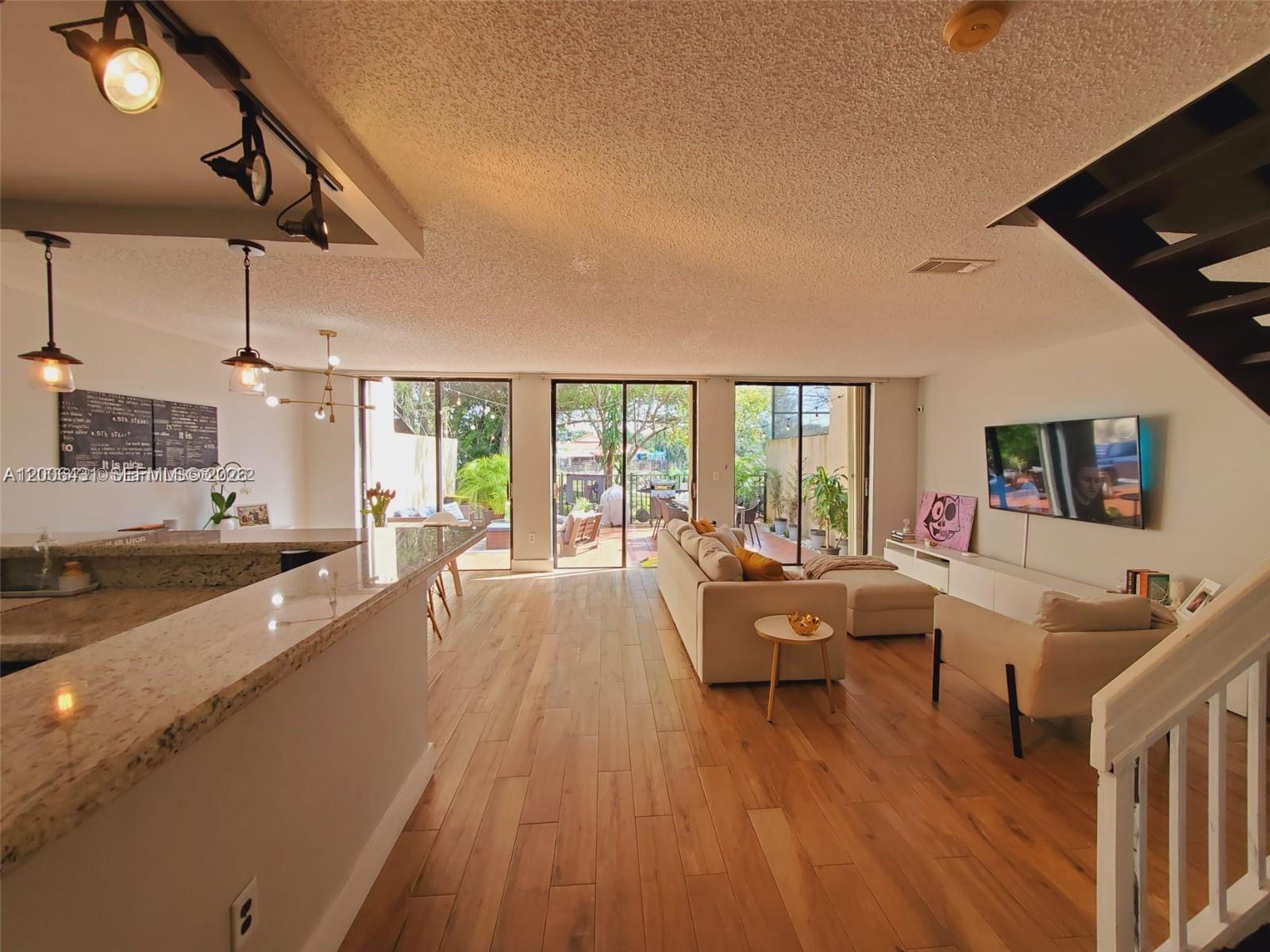 3619 Torremolinos Ave C-112