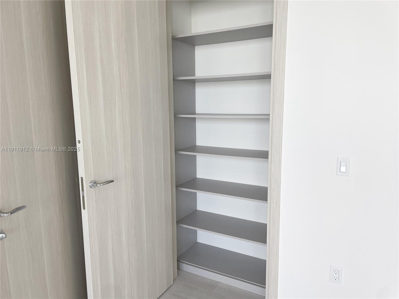 BRICKELL FLATIRON CONDO - Residential Lease