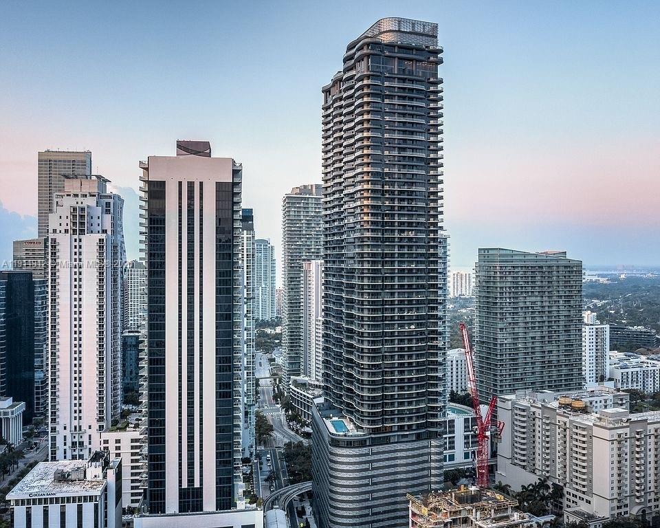 BRICKELL FLATIRON CONDO - Residential Lease