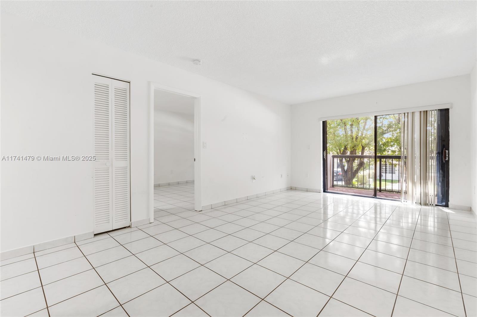 WESTCHESTER POINT CONDO - Residential