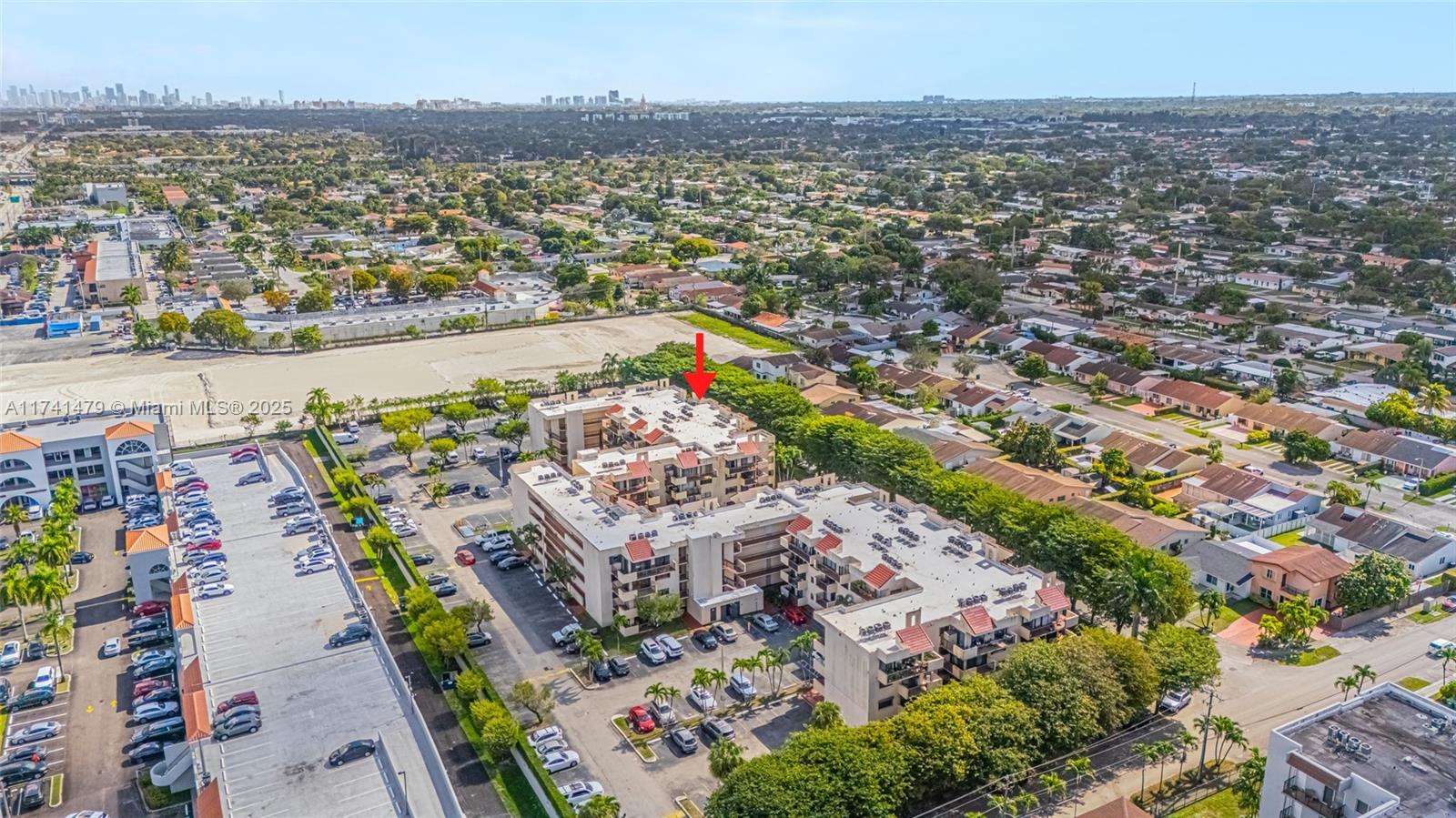 WESTCHESTER POINT CONDO - Residential