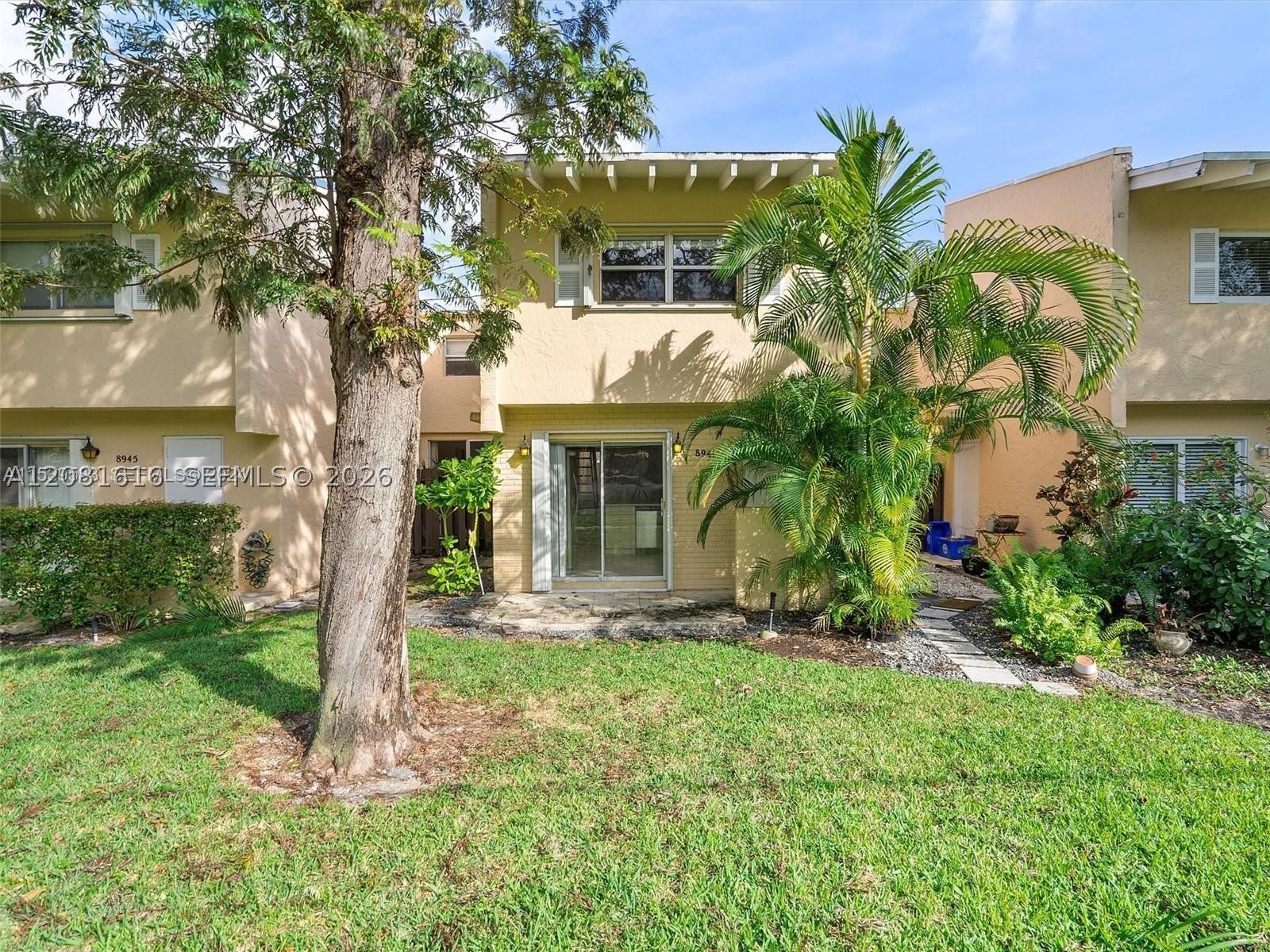 8941 NE 4th Ave Rd