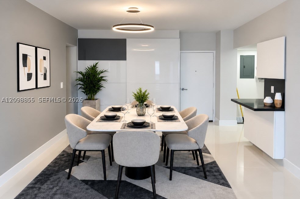 300 Bayview Dr PH11