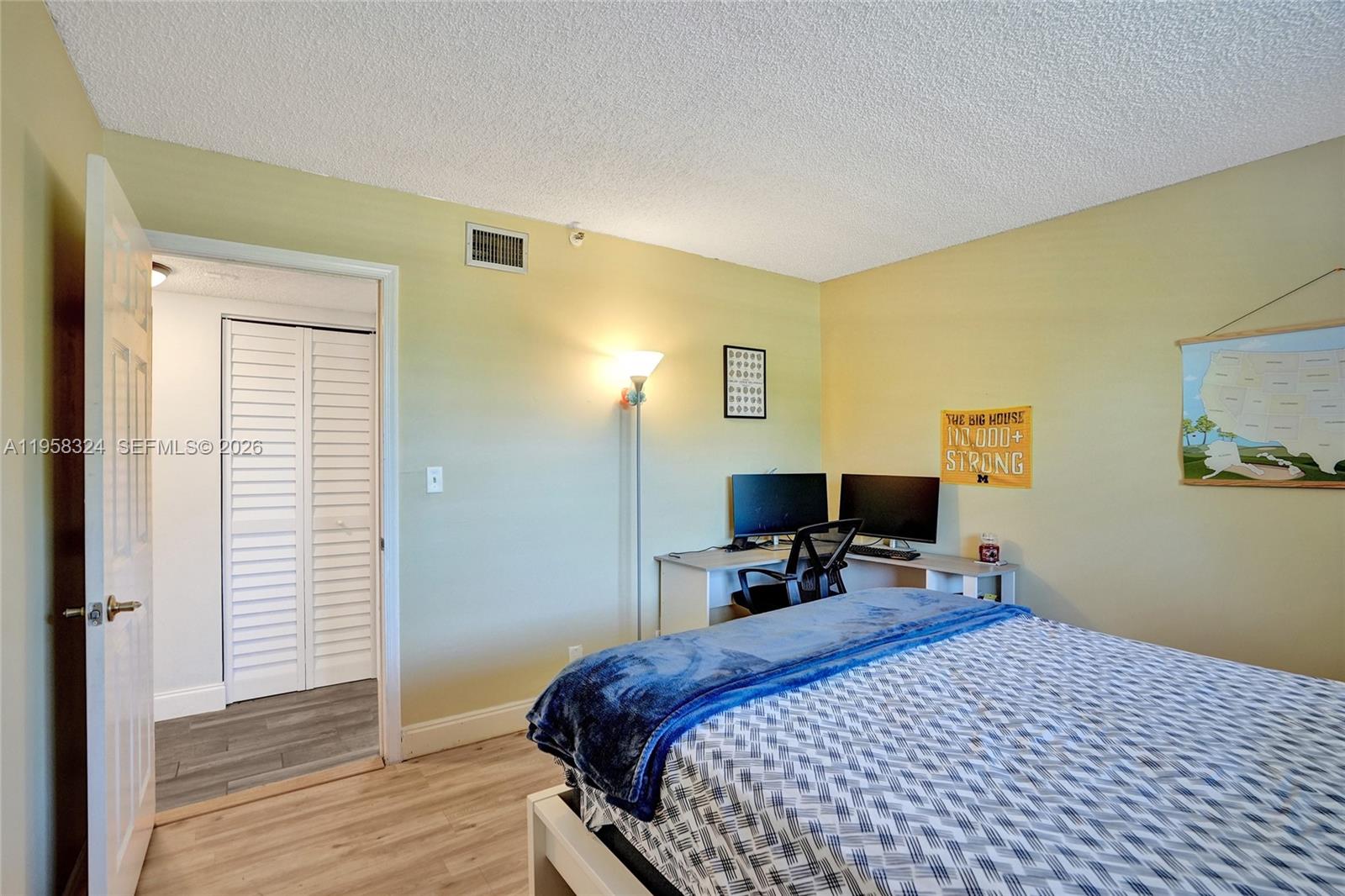 WATERS EDGE TOWERS CONDO - Residential