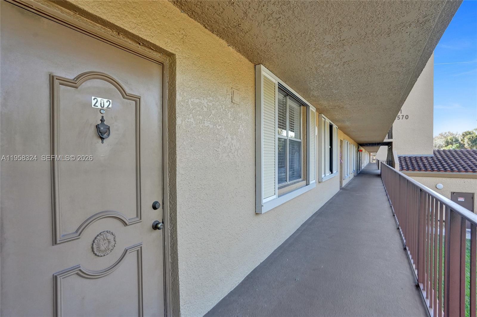 WATERS EDGE TOWERS CONDO - Residential