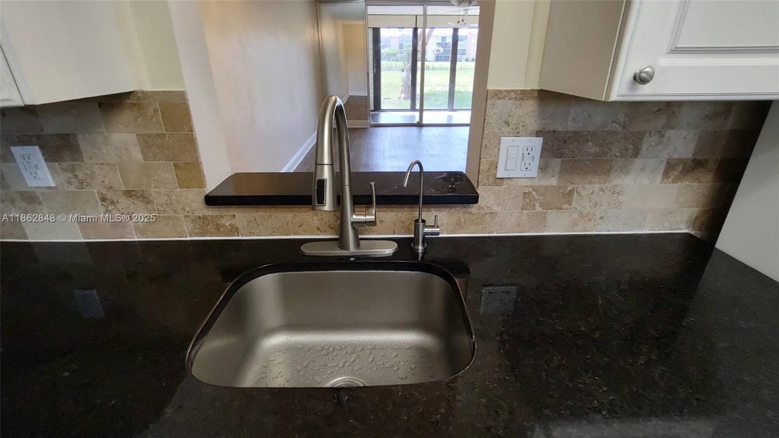 PALM LAKES CONDO - Residential