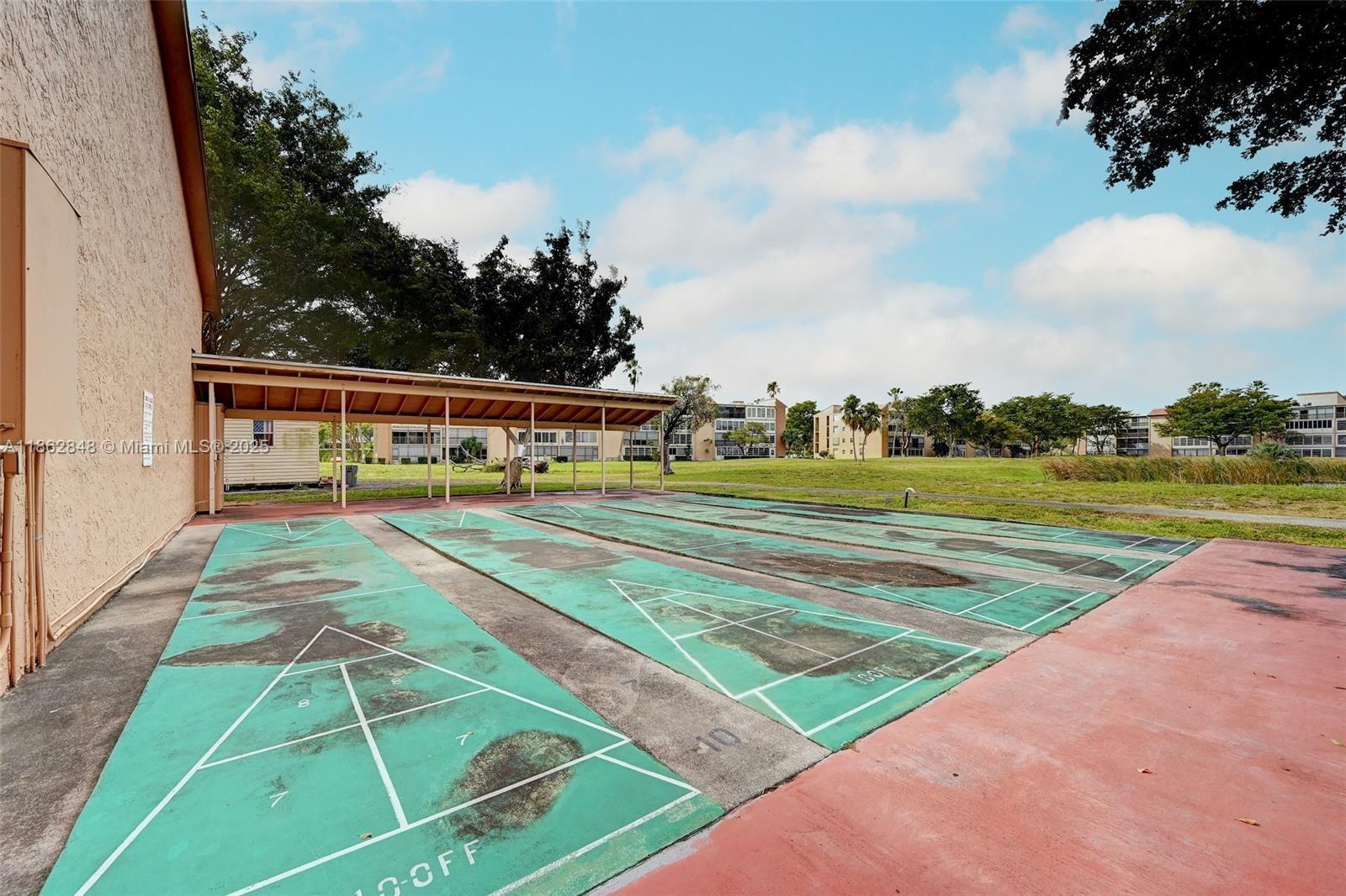 PALM LAKES CONDO - Residential