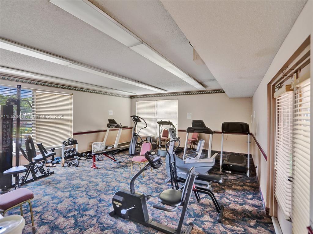 PALM LAKES CONDO - Residential