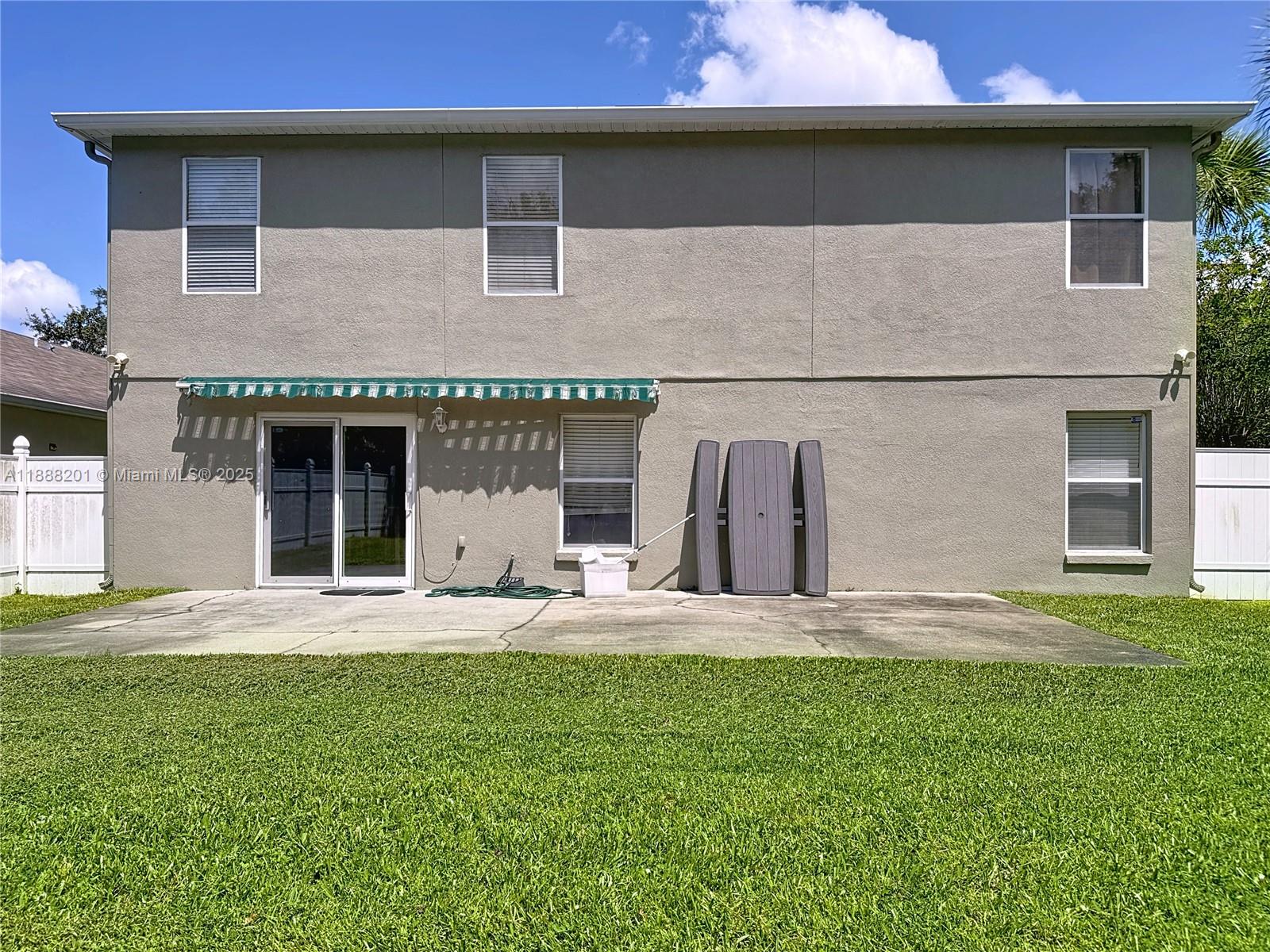 WINDROSE/ SOUTHMEADOWUN01 - Residential
