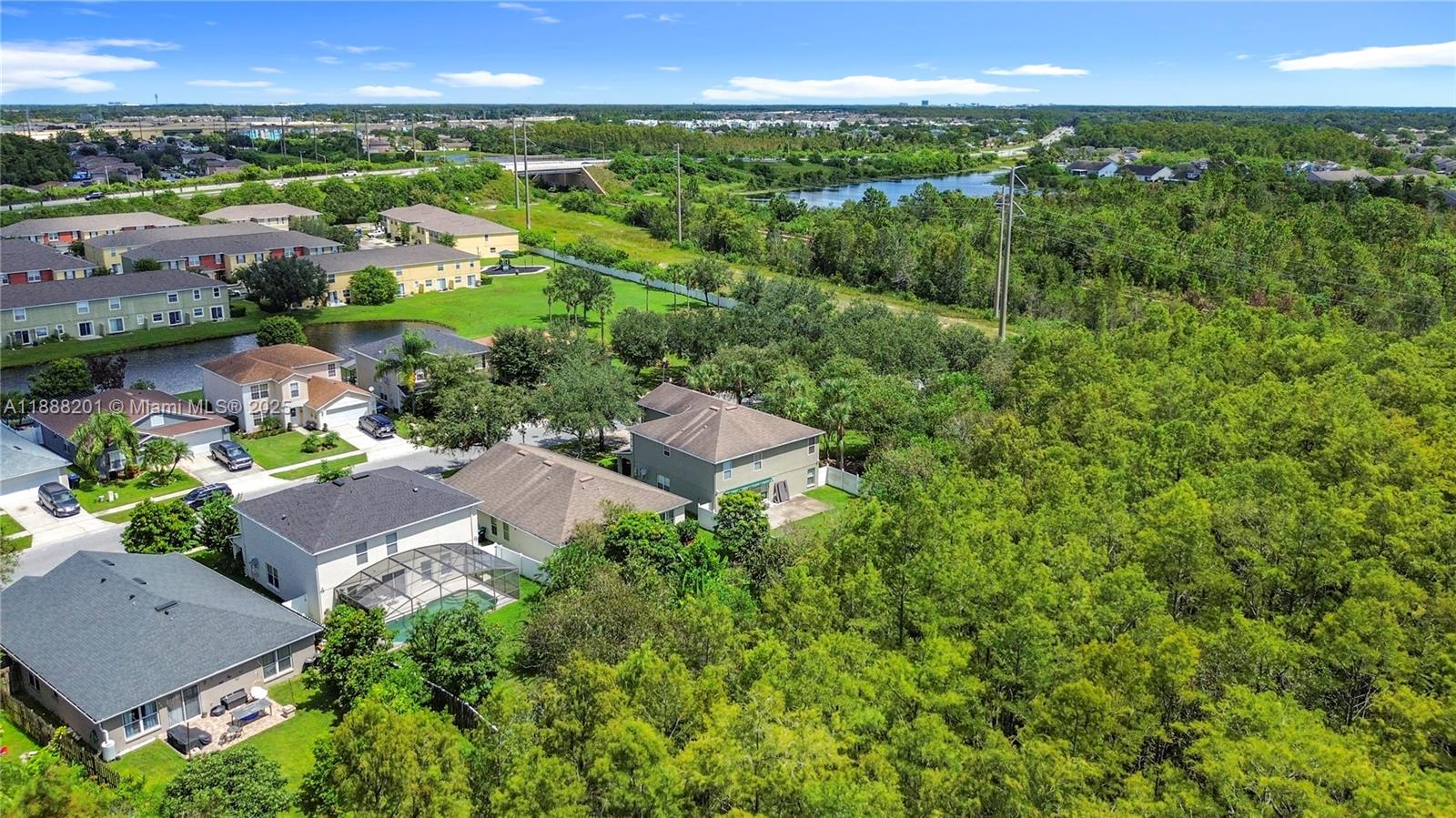 WINDROSE/ SOUTHMEADOWUN01 - Residential