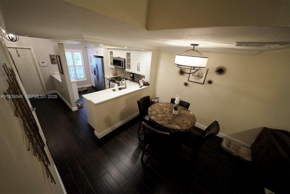 FOUNTAINS OF JACARANDA - Residential Lease