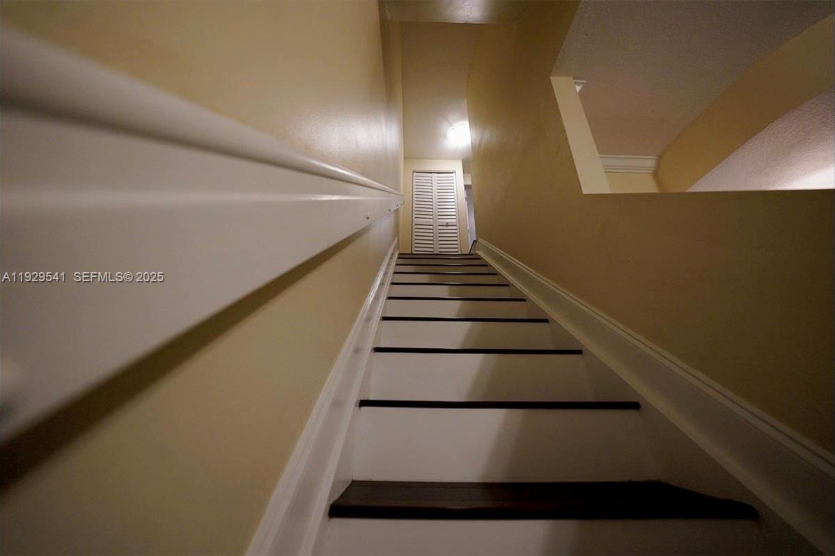 FOUNTAINS OF JACARANDA - Residential Lease