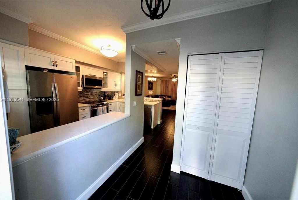 Photo of 171 SW 96th Ave, Plantation, FL 33324 (MLS # A11929541)