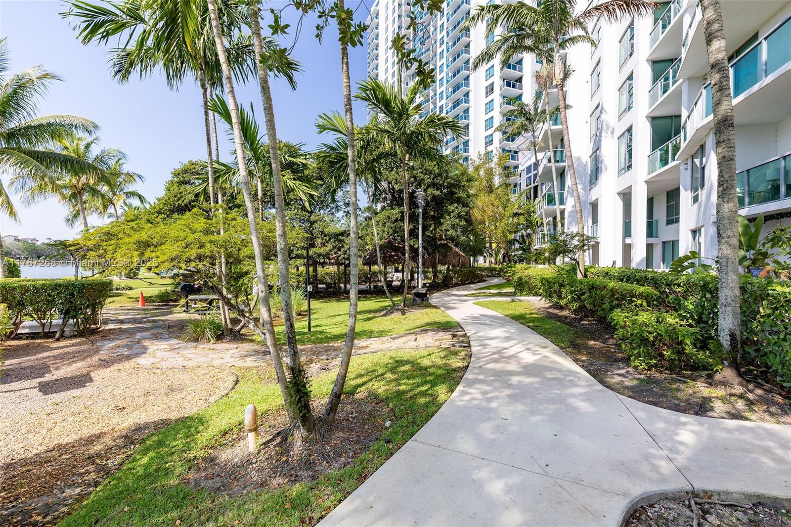 TAO SAWGRASS CONDOMINIUM - Residential