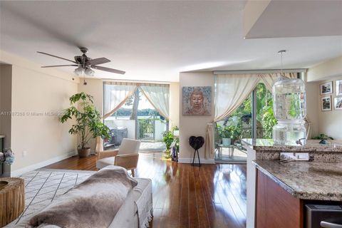 Photo of 2681 N Flamingo Rd #TH4S, Sunrise, FL 33323 (MLS # A11787268)