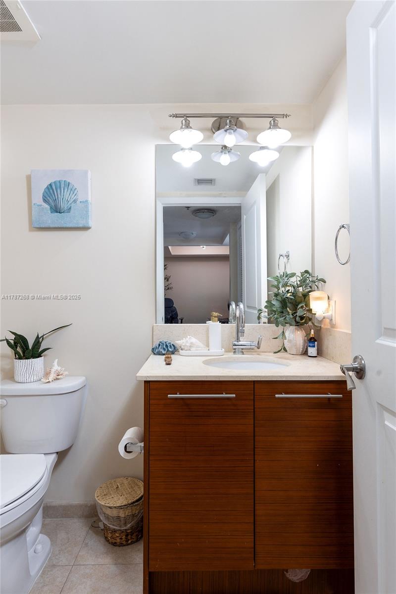 TAO SAWGRASS CONDOMINIUM - Residential