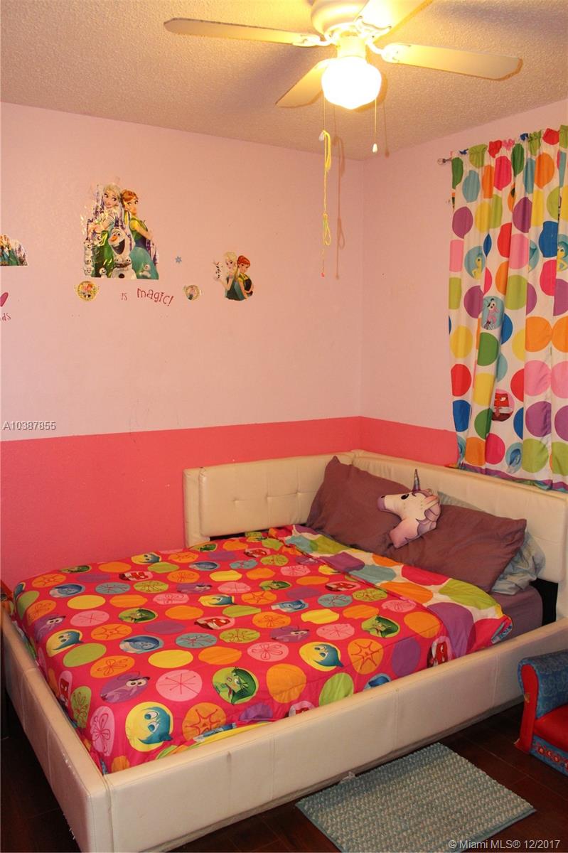 HOWITT SUB - Residential