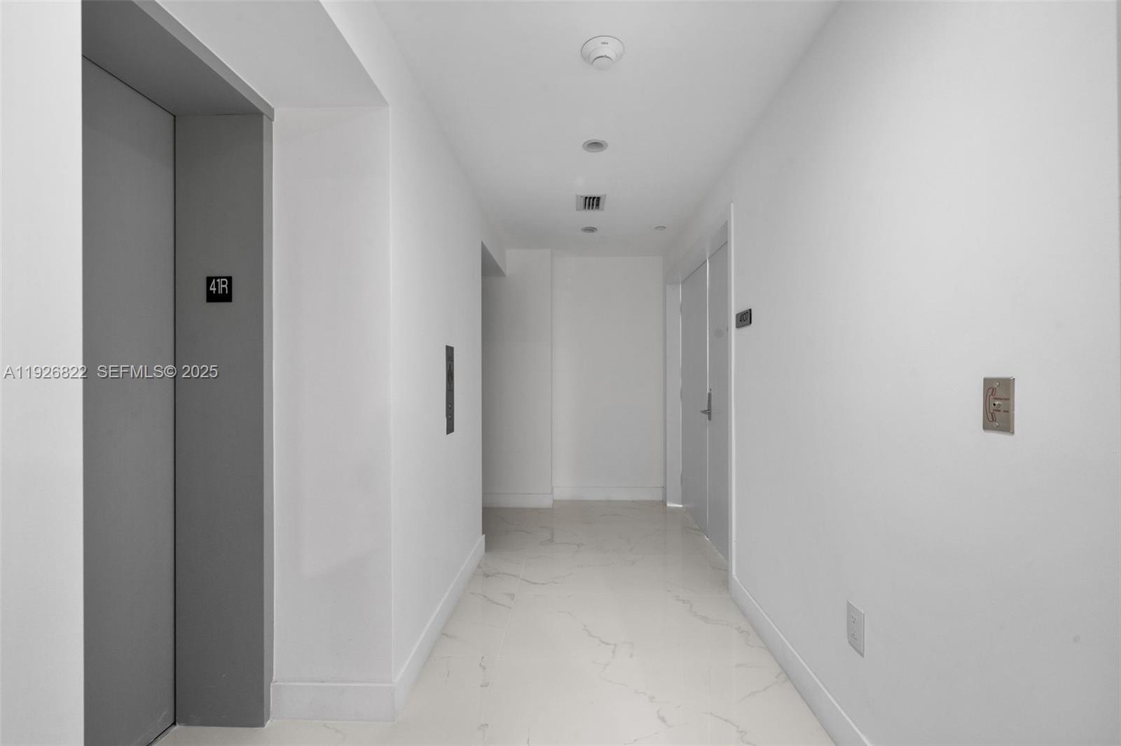 ARIA RESERVE SOUTH - Residential Lease