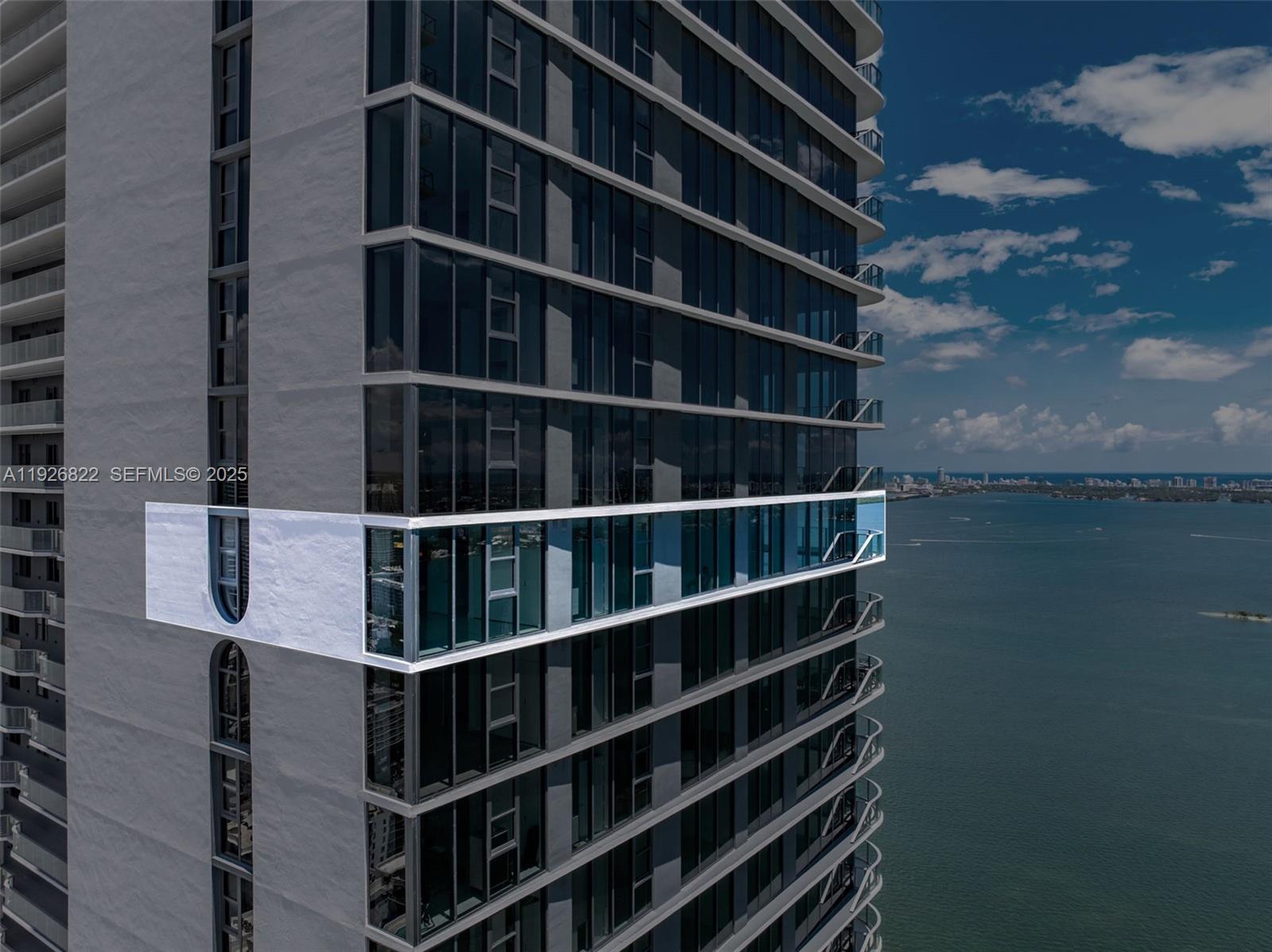 ARIA RESERVE SOUTH - Residential Lease